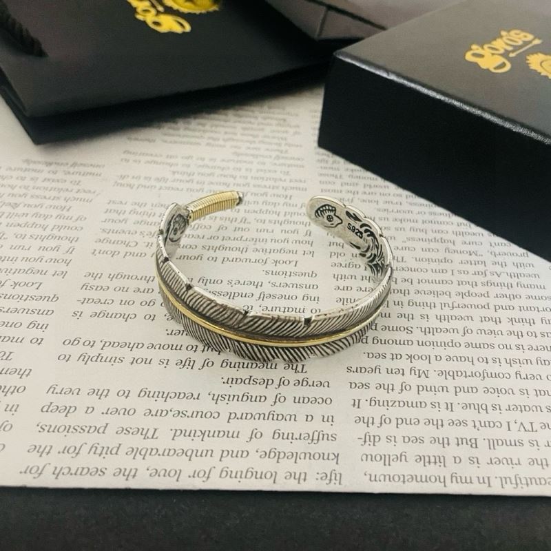 Ch*0me He**ts rings